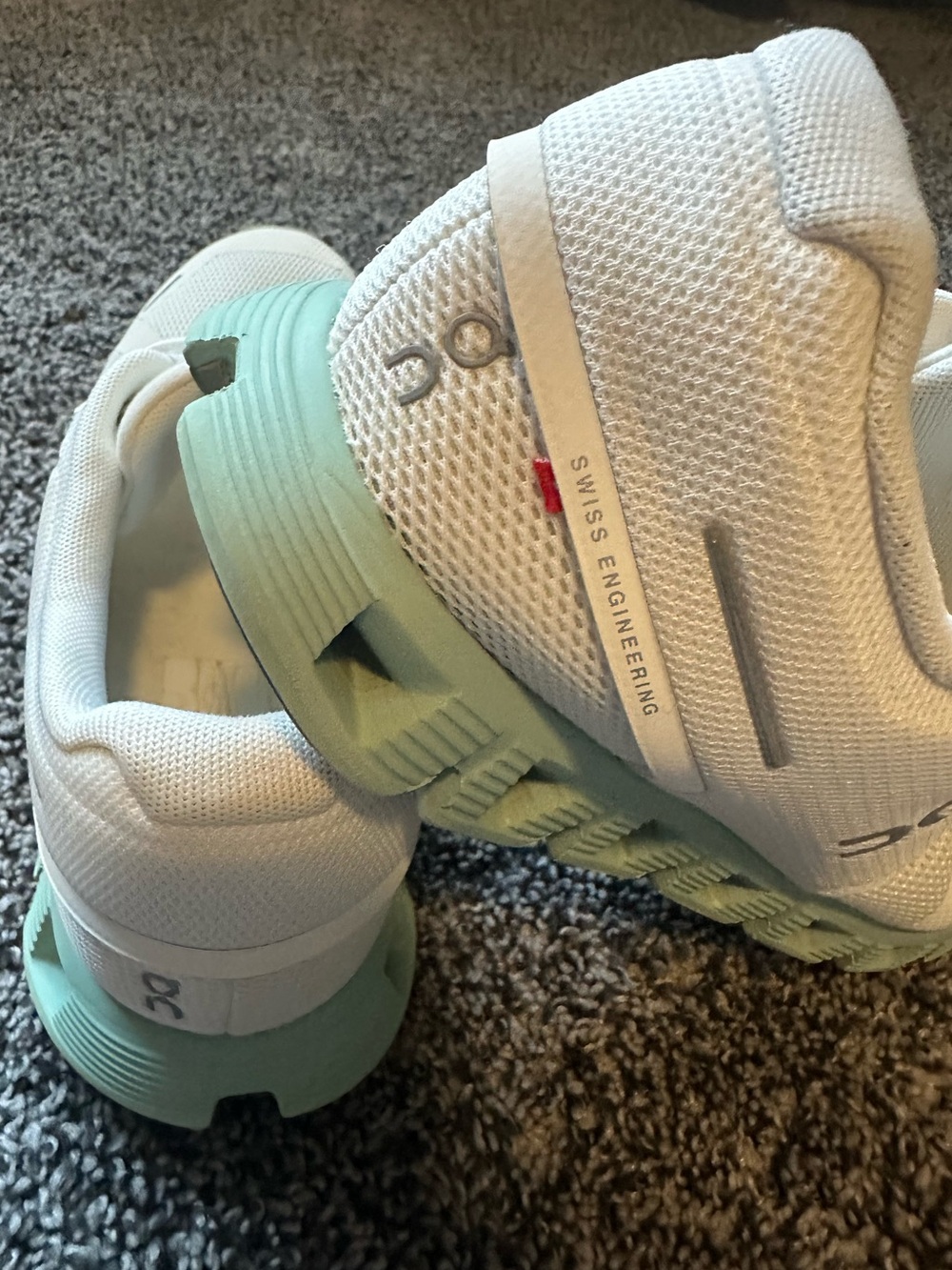 On Running Cloud 5 White Sneakers with Mint Soles Undyed White Creek Size 9 - Picture 7 of 11